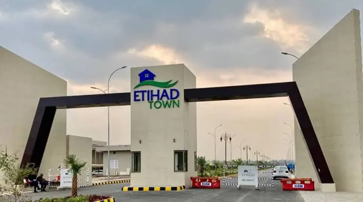 Etihad Town Lahore main entrance gate on Raiwind Road